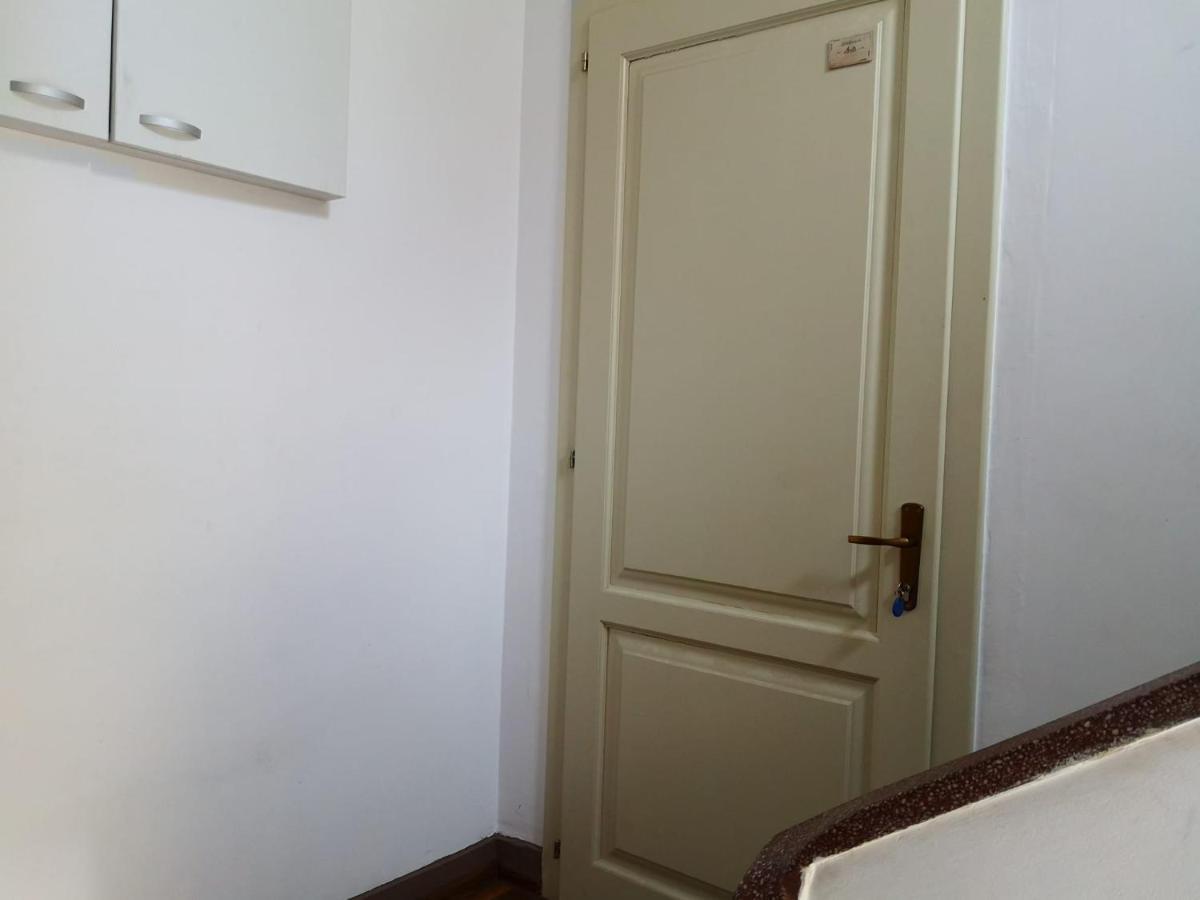 Apartament Aretta Braşov Exterior foto